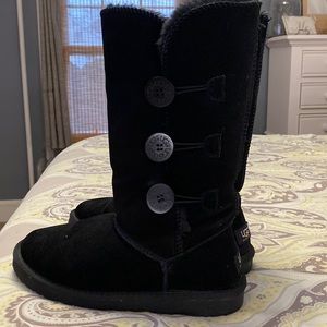 Black button Ugg boots